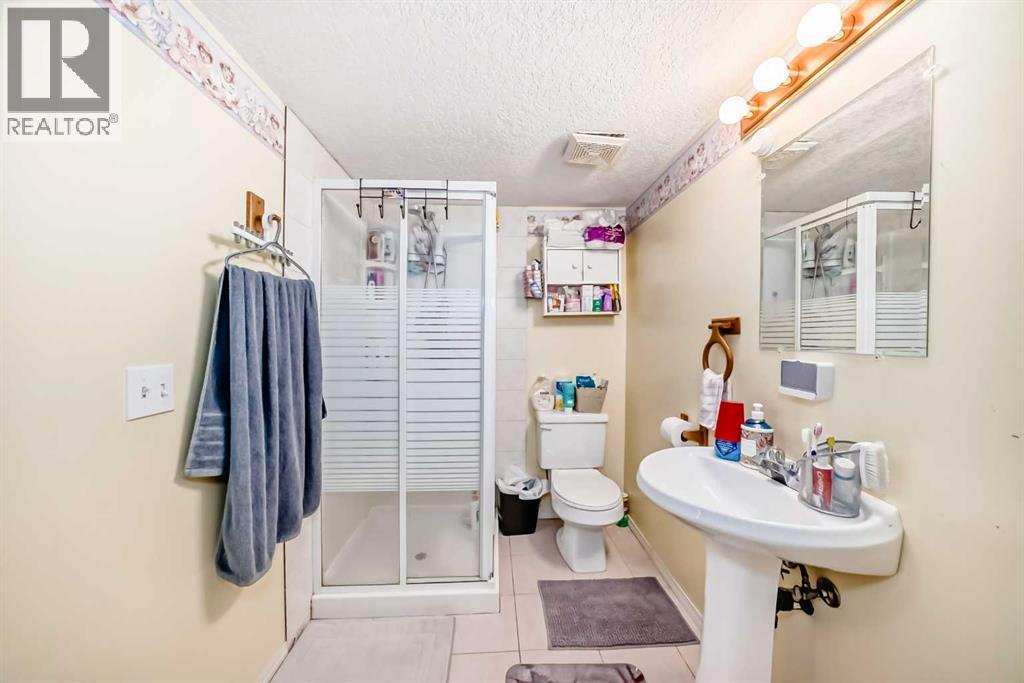 Single Family House for Sale in  Covewood Circle NE Coventry Hills Calgary 