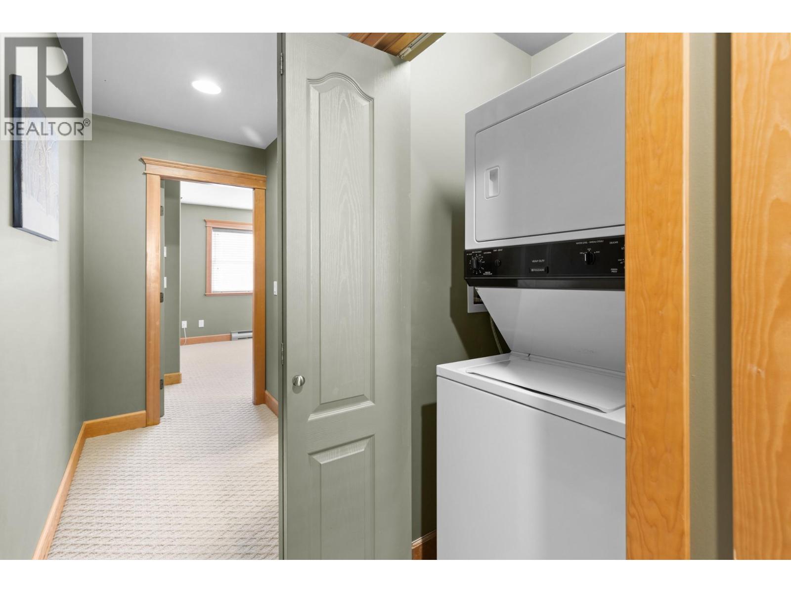 33 7640 Porcupine Road, Big White