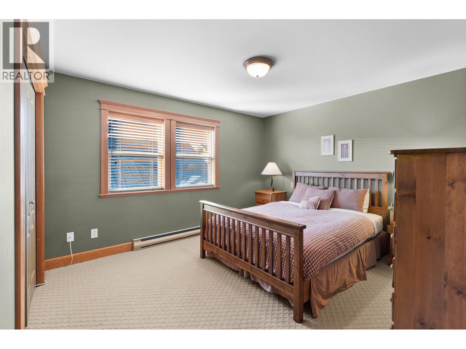 33 7640 Porcupine Road, Big White