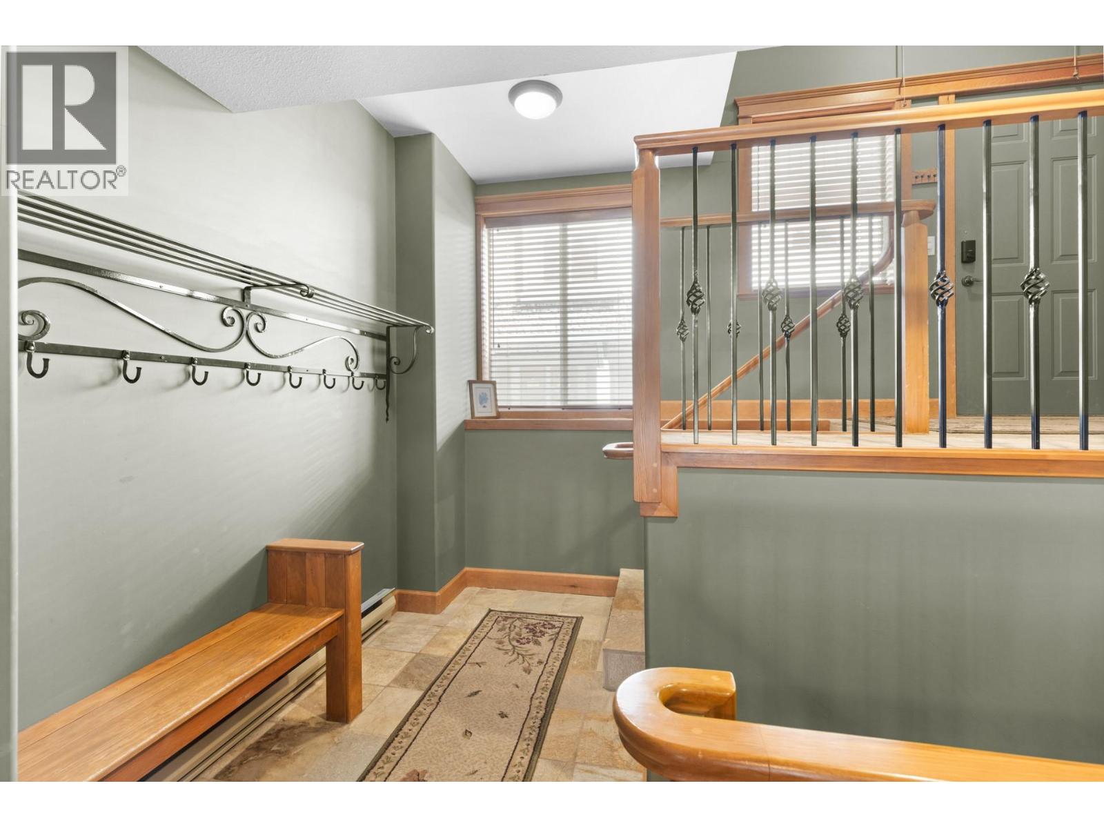 33 7640 Porcupine Road, Big White