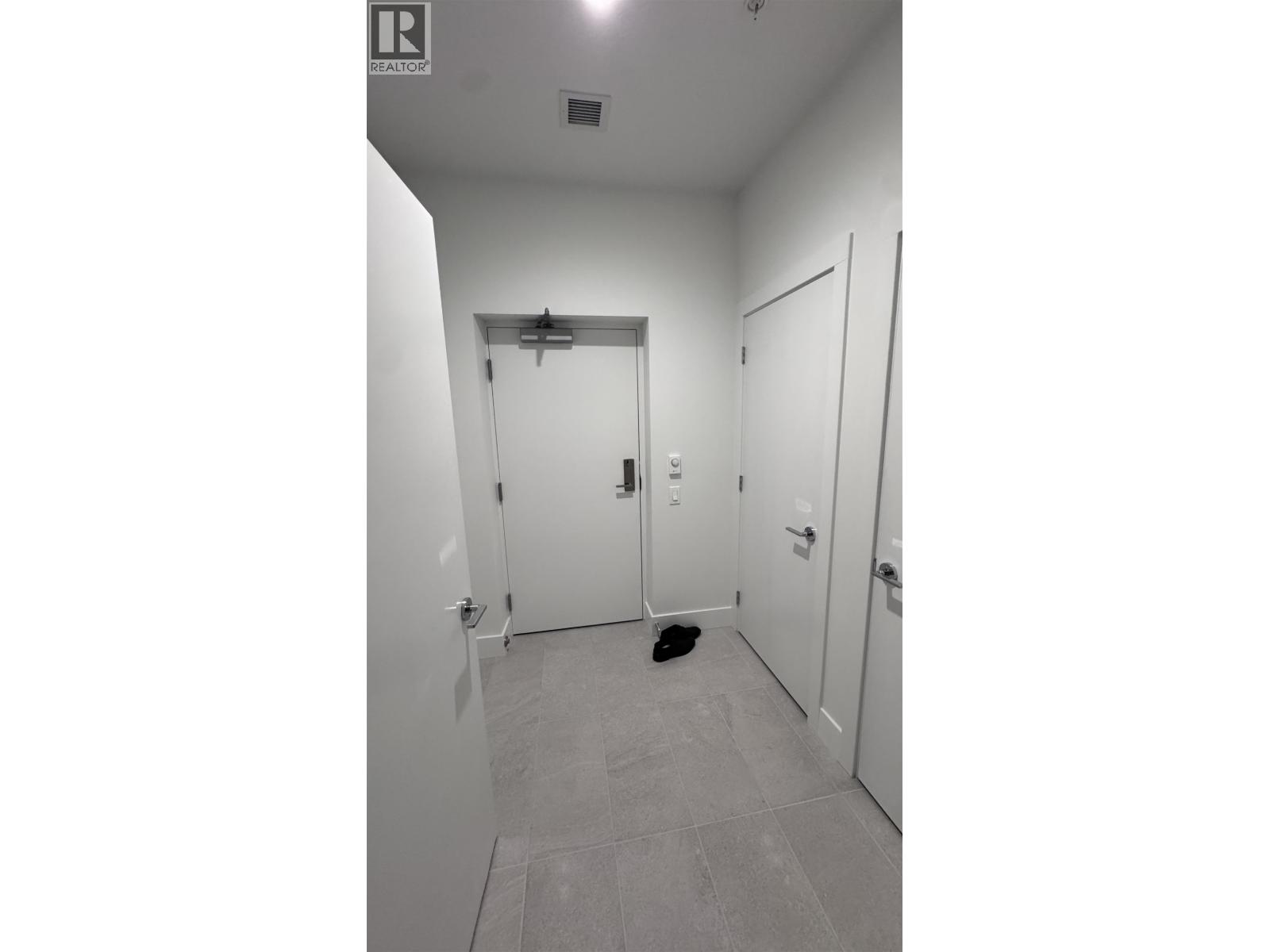 106 2320 EMERY COURT, North Vancouver