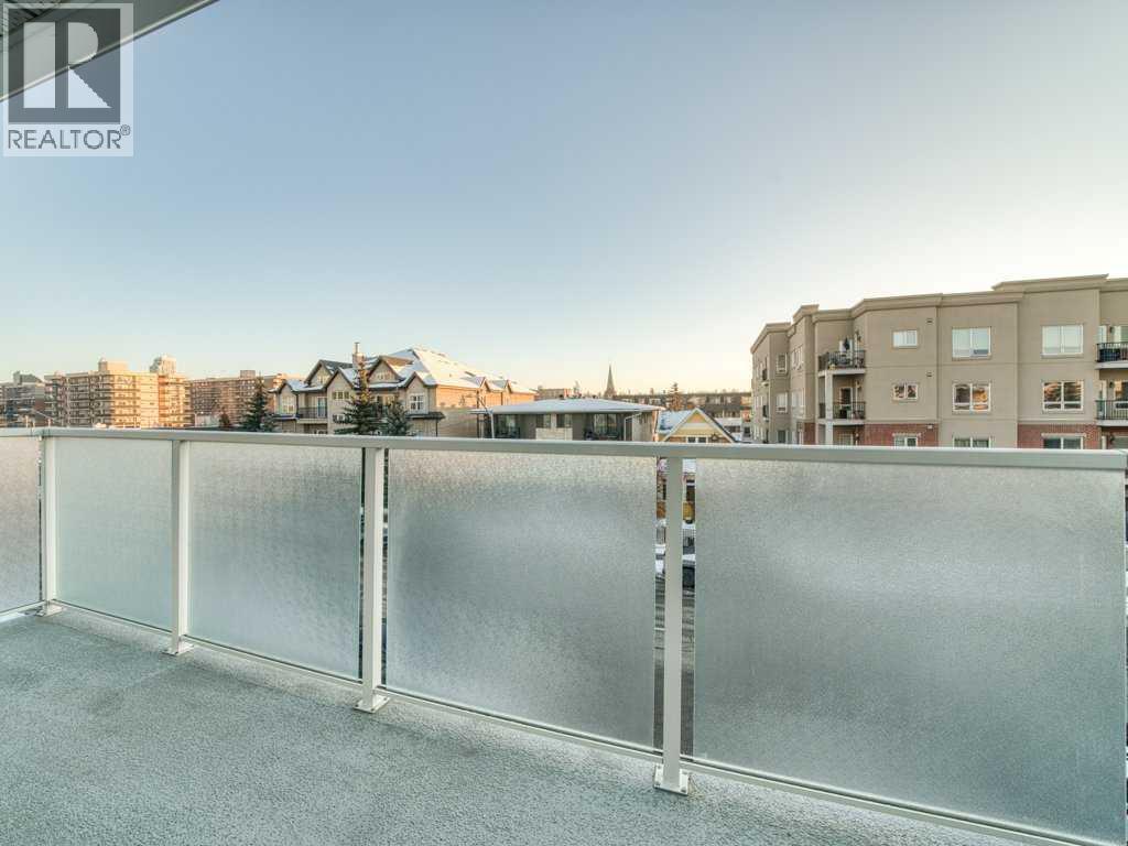 Single Family House for Sale in    Avenue SW Sunalta Calgary 