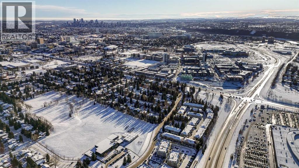 Single Family House for Sale in    Street NW Varsity Calgary 