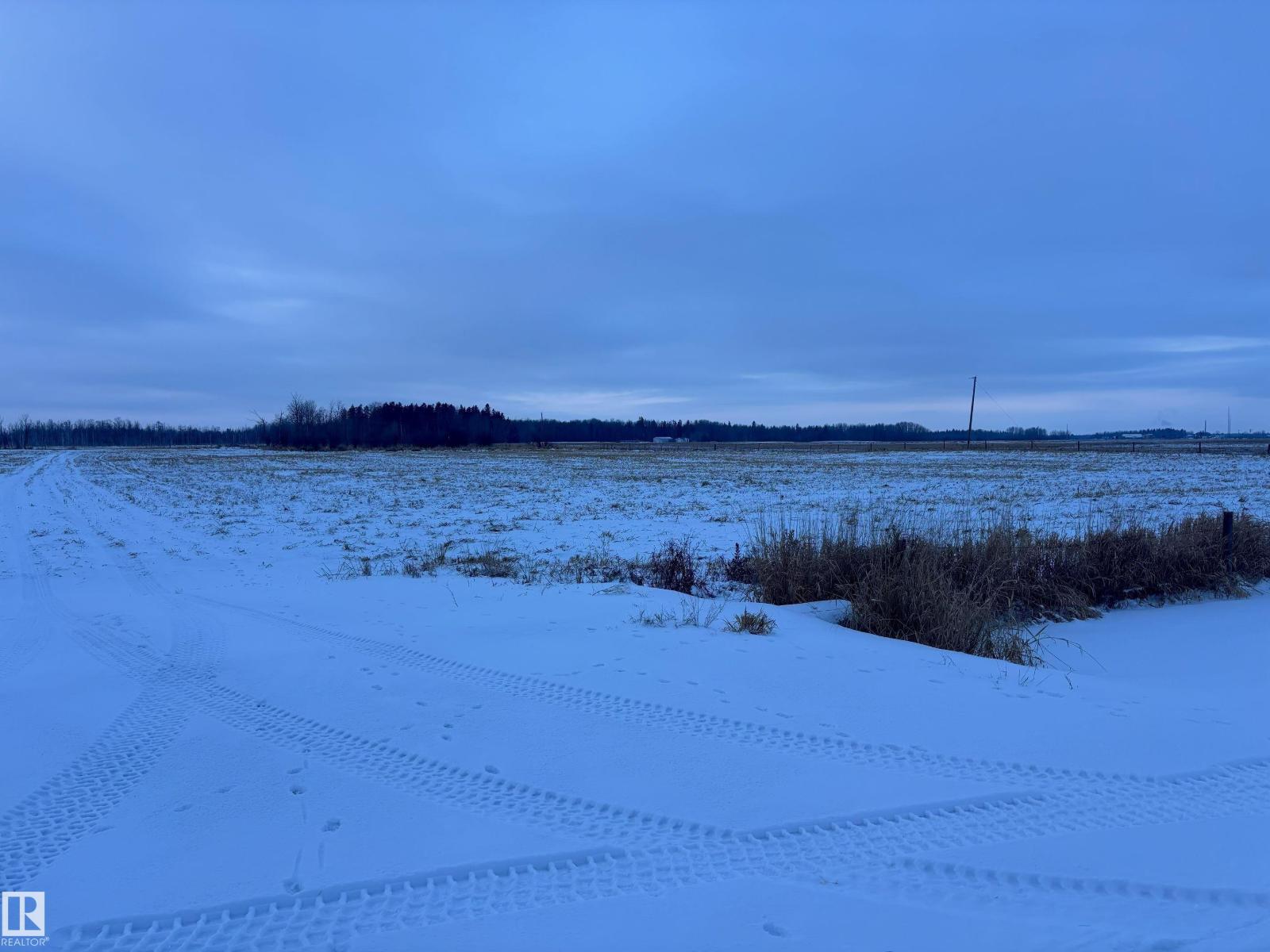 SE-22-48-2-W5, Rural Leduc County