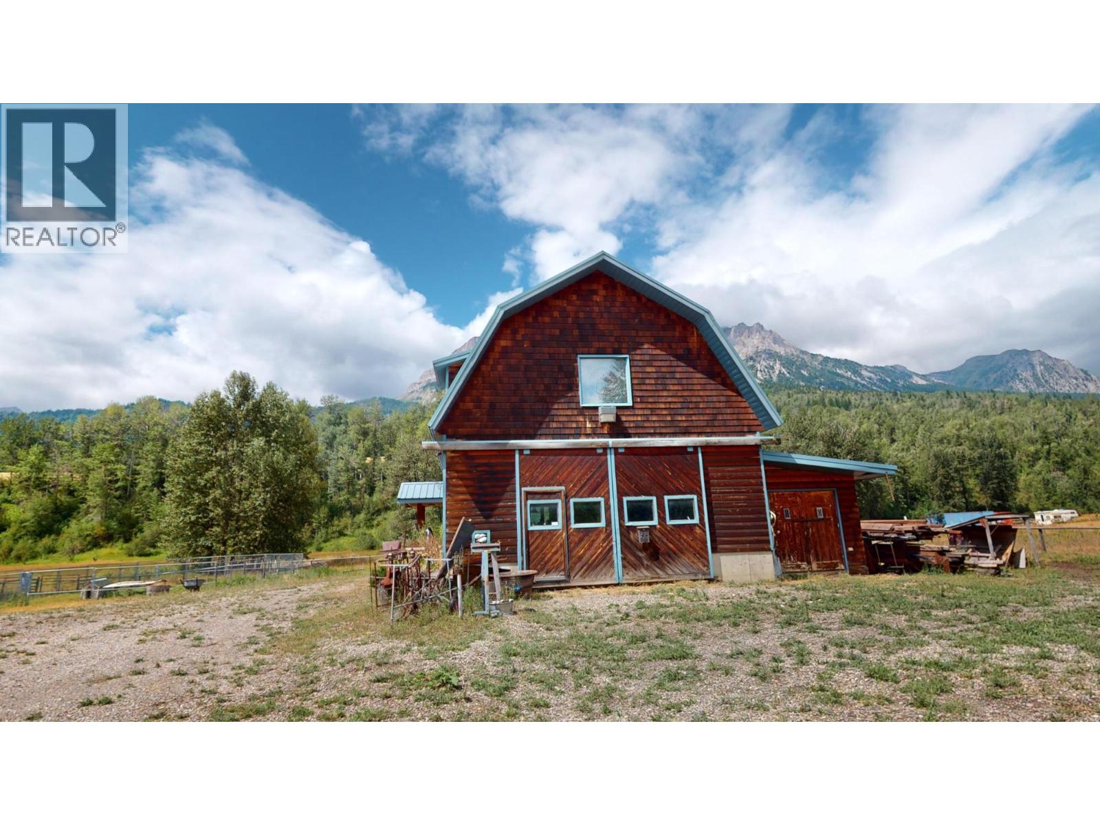 2087 3 Highway, Fernie