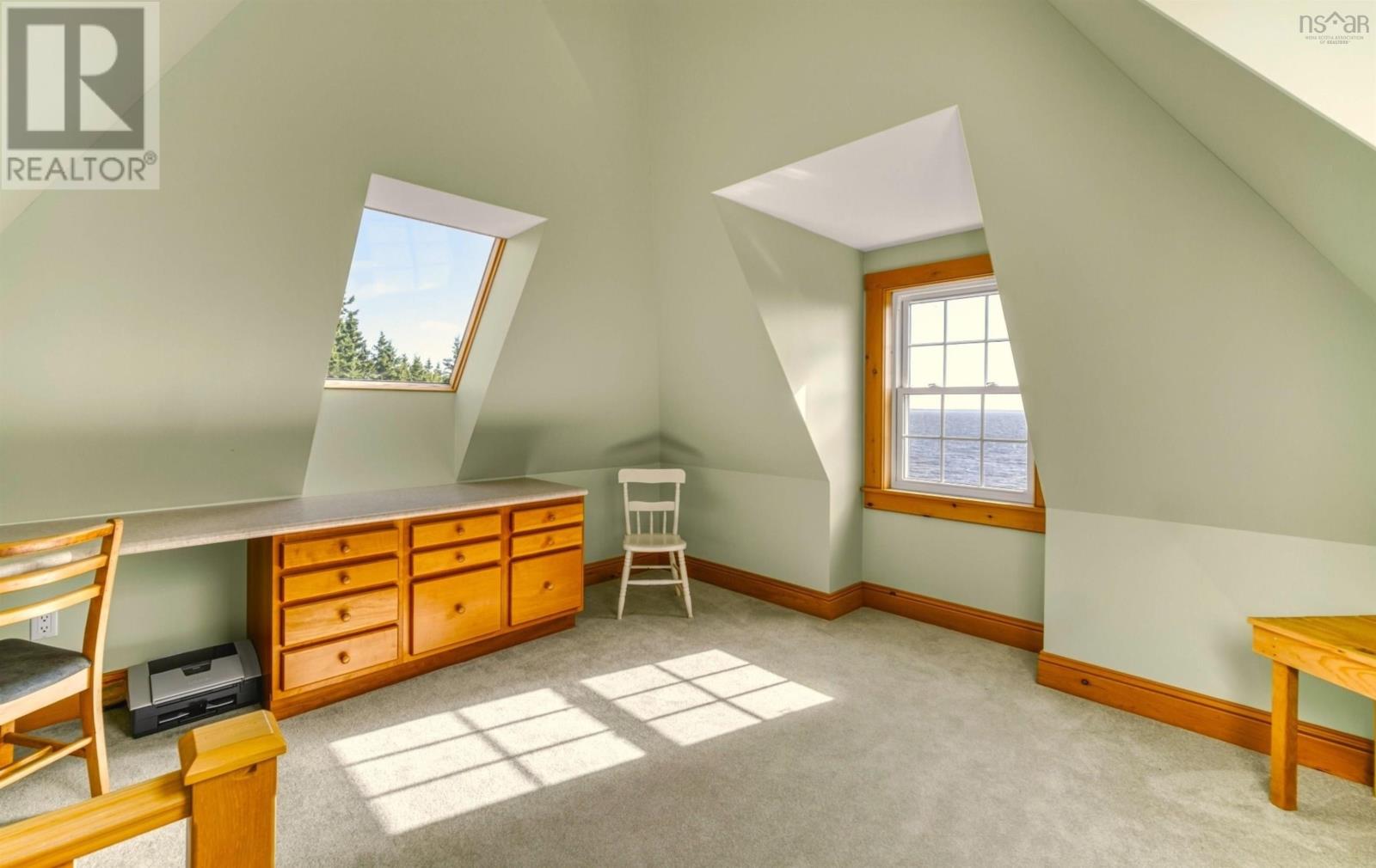 Property 27 of 50 of 20 Pierce Point Road