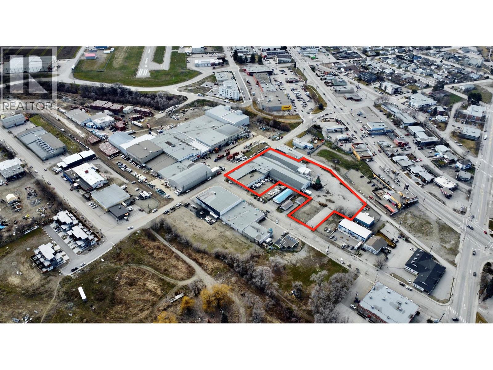 310 CO-OP Avenue, Oliver