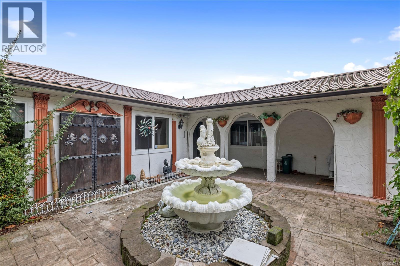 930 Mulholland Dr, French Creek