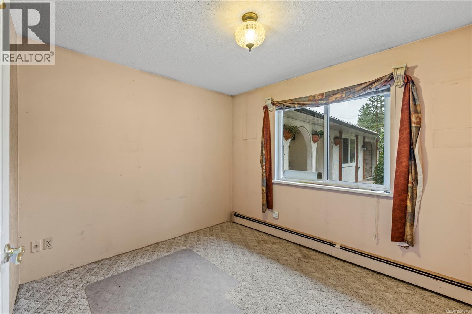 930 Mulholland Dr, French Creek