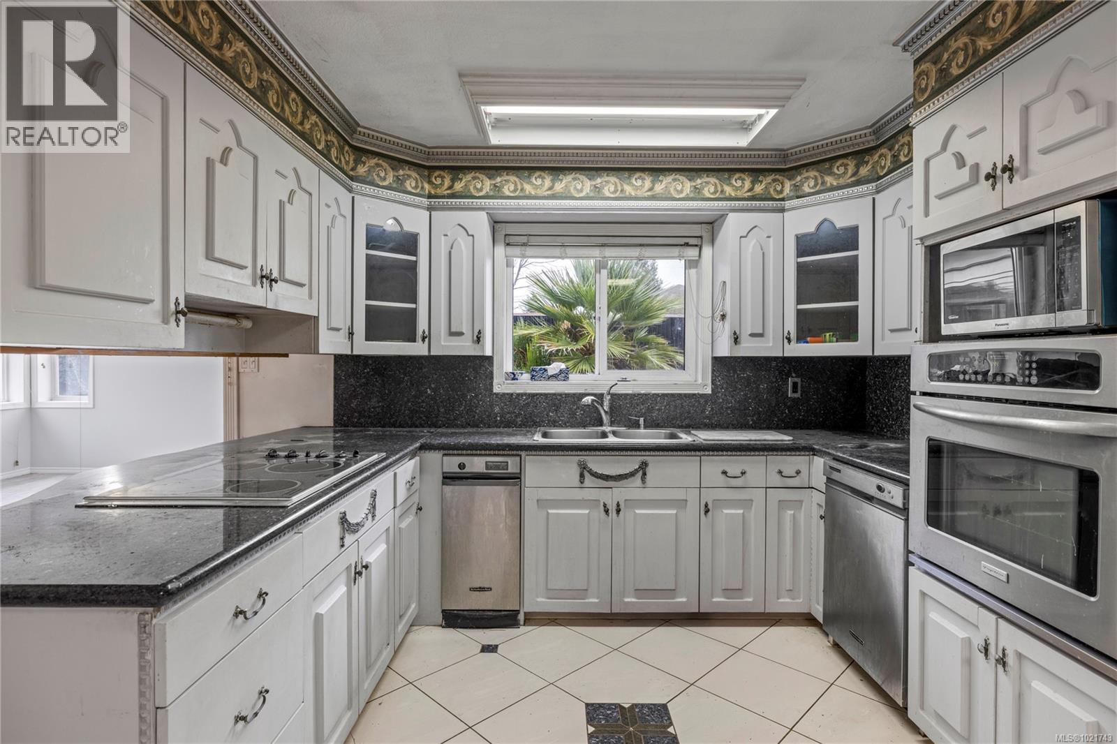 930 Mulholland Dr, French Creek