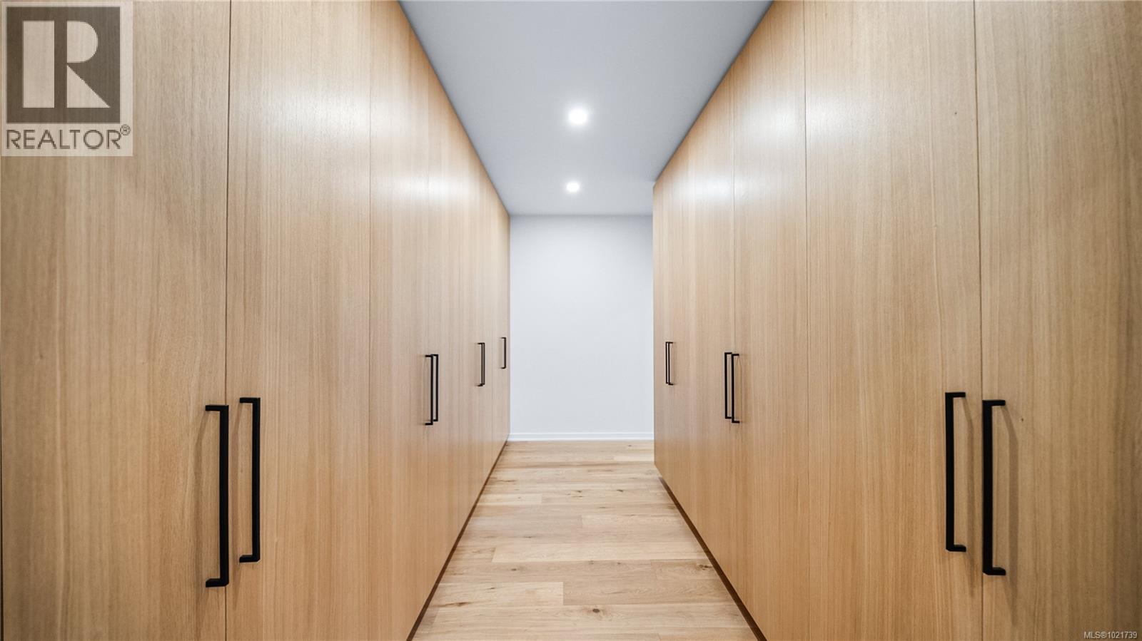  3700 Kootenay Place, Saanich