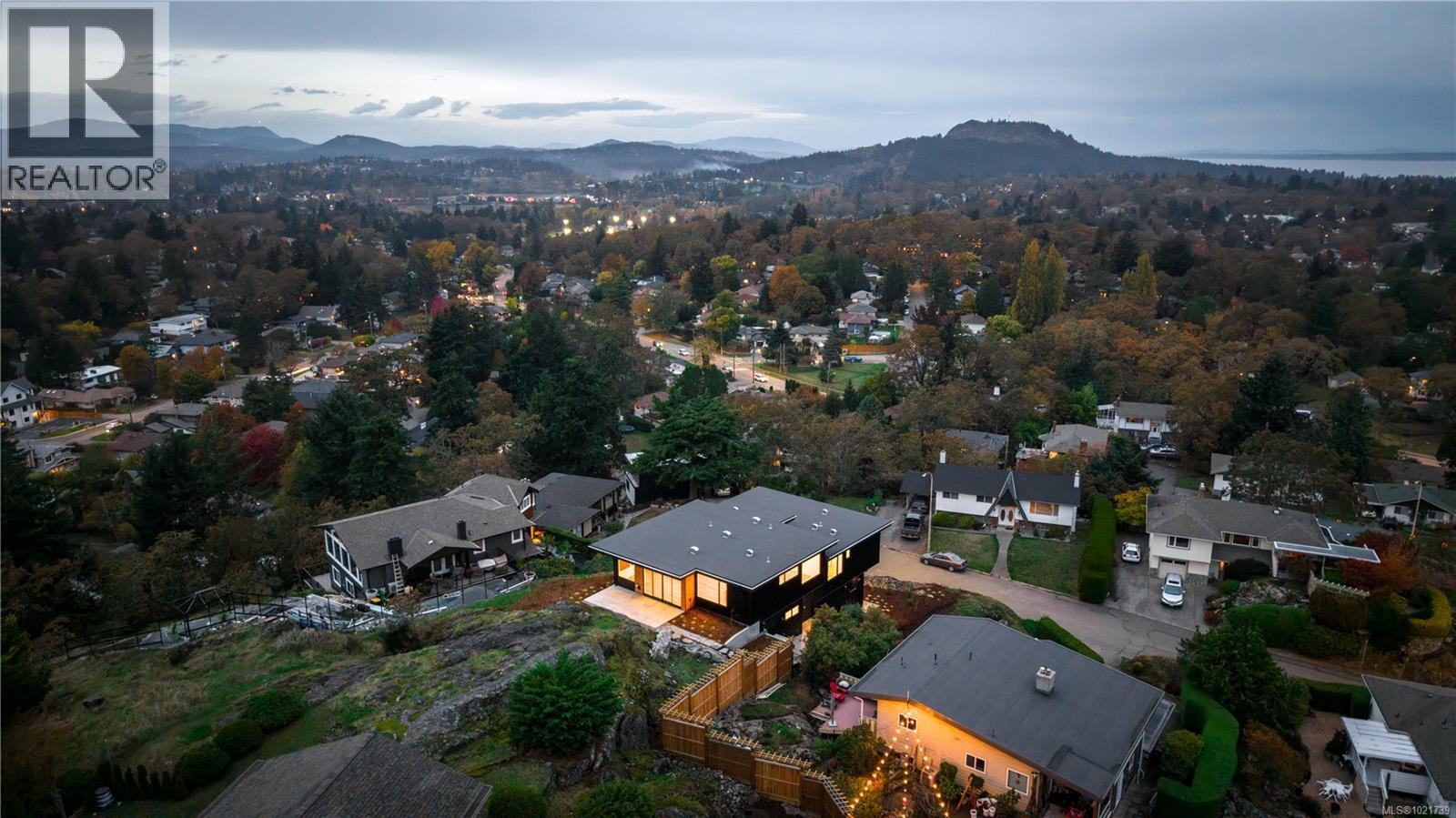  3700 Kootenay Place, Saanich