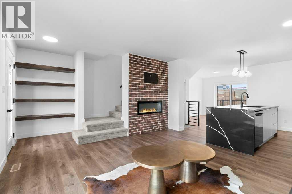 12 Violet Point, Sylvan Lake