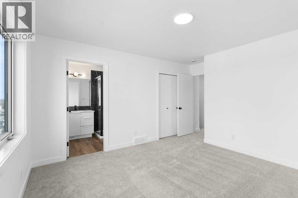 12 Violet Point, Sylvan Lake