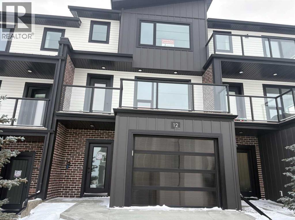 12 Violet Point, Sylvan Lake