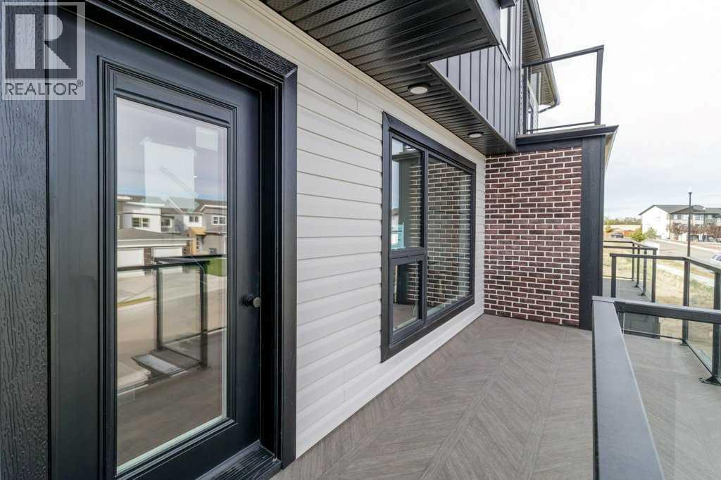 12 Violet Point, Sylvan Lake