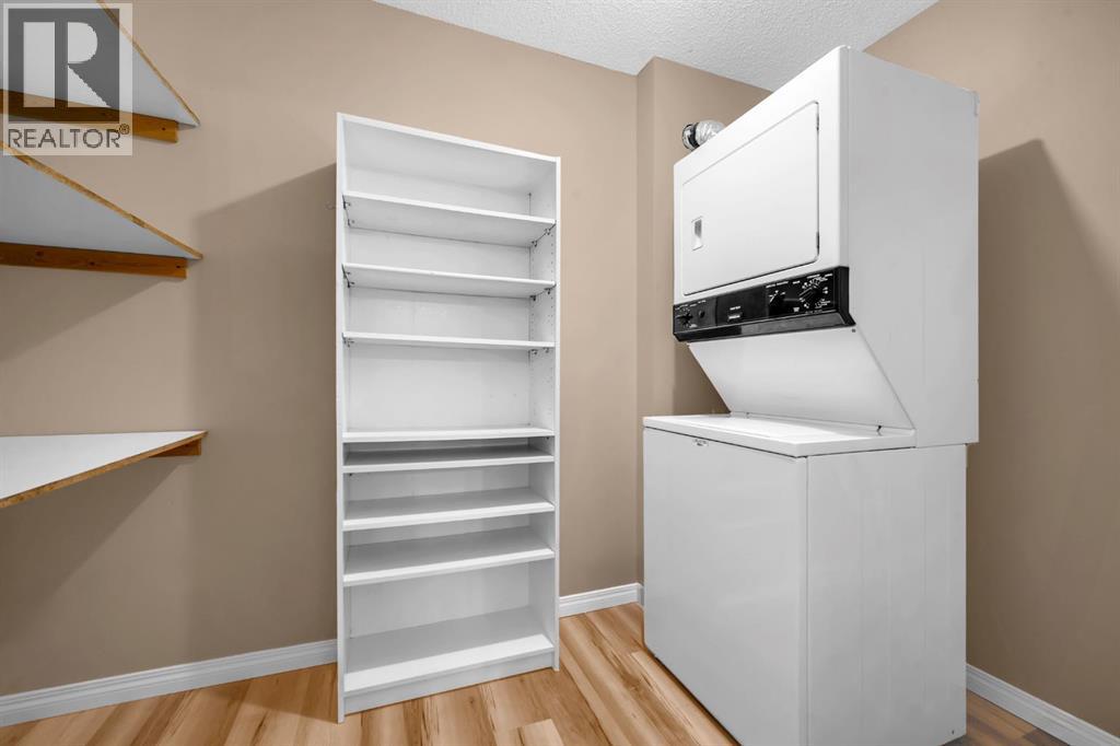 Single Family House for Sale in   valleyview Park SE Dover Calgary 