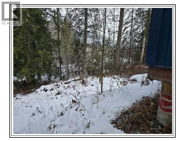 6601 Nixon Road, Appledale