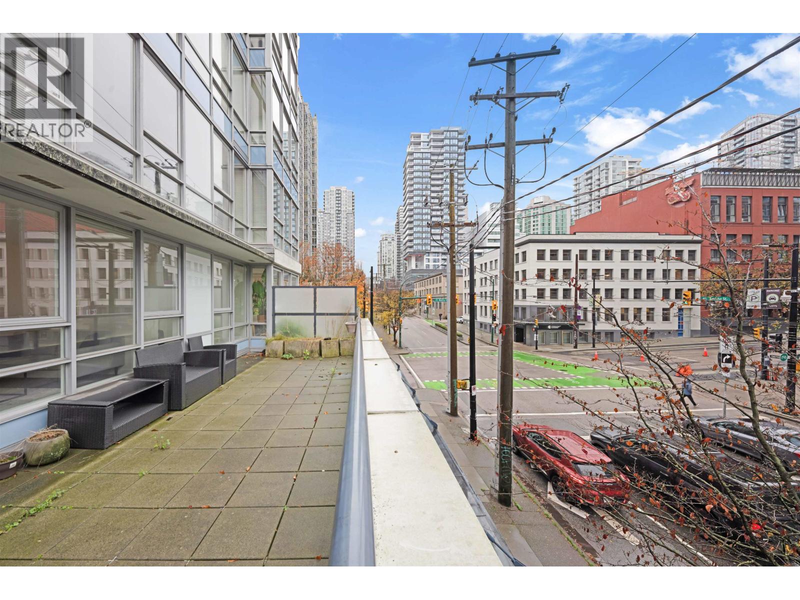 307 928 BEATTY STREET, Vancouver