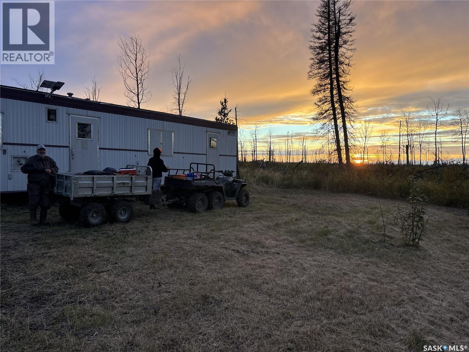 Reaume Hunting Shack - 14
