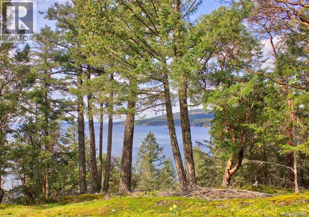  138 Narrows West Road, Salt Spring