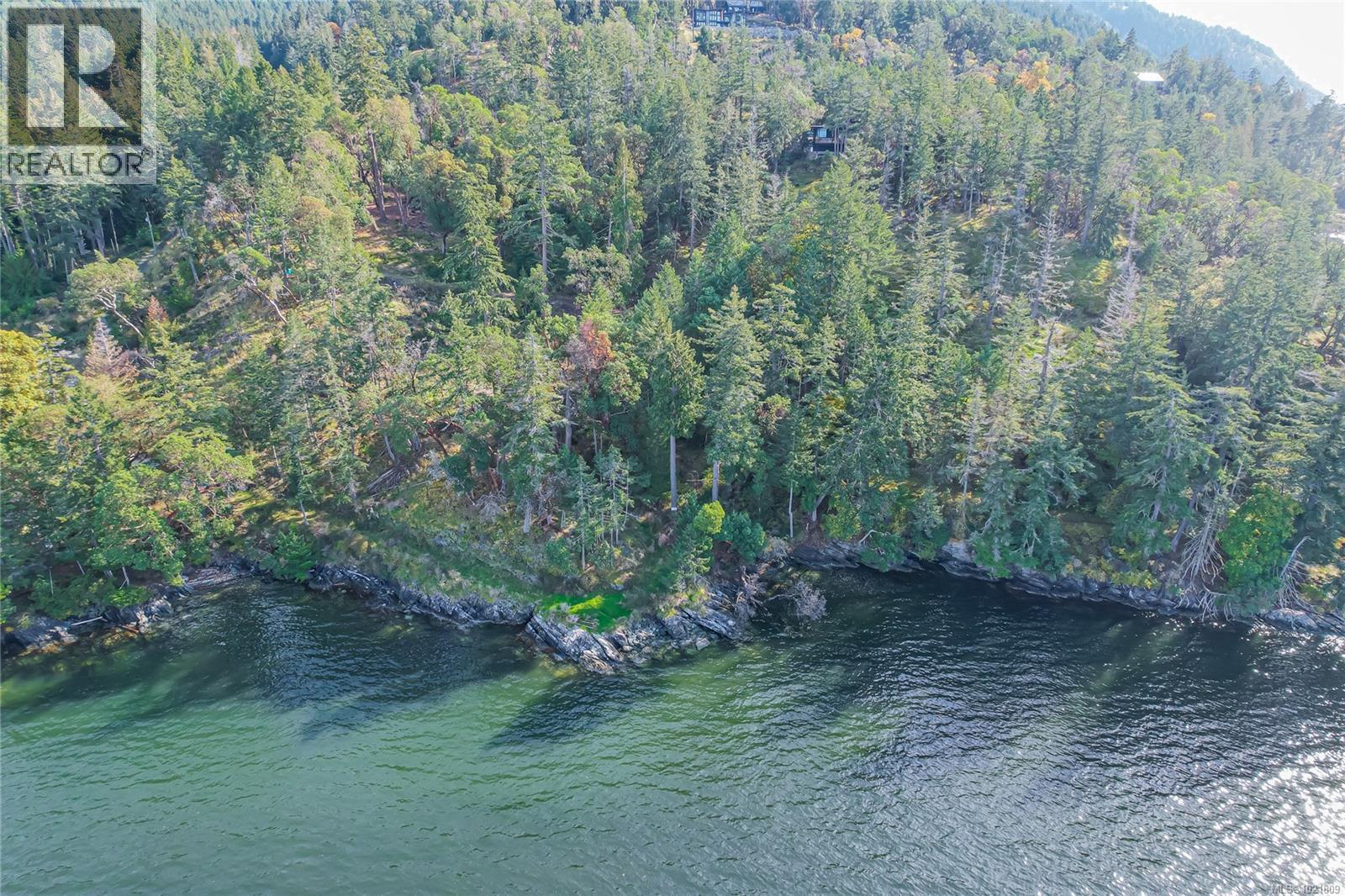  138 Narrows West Road, Salt Spring
