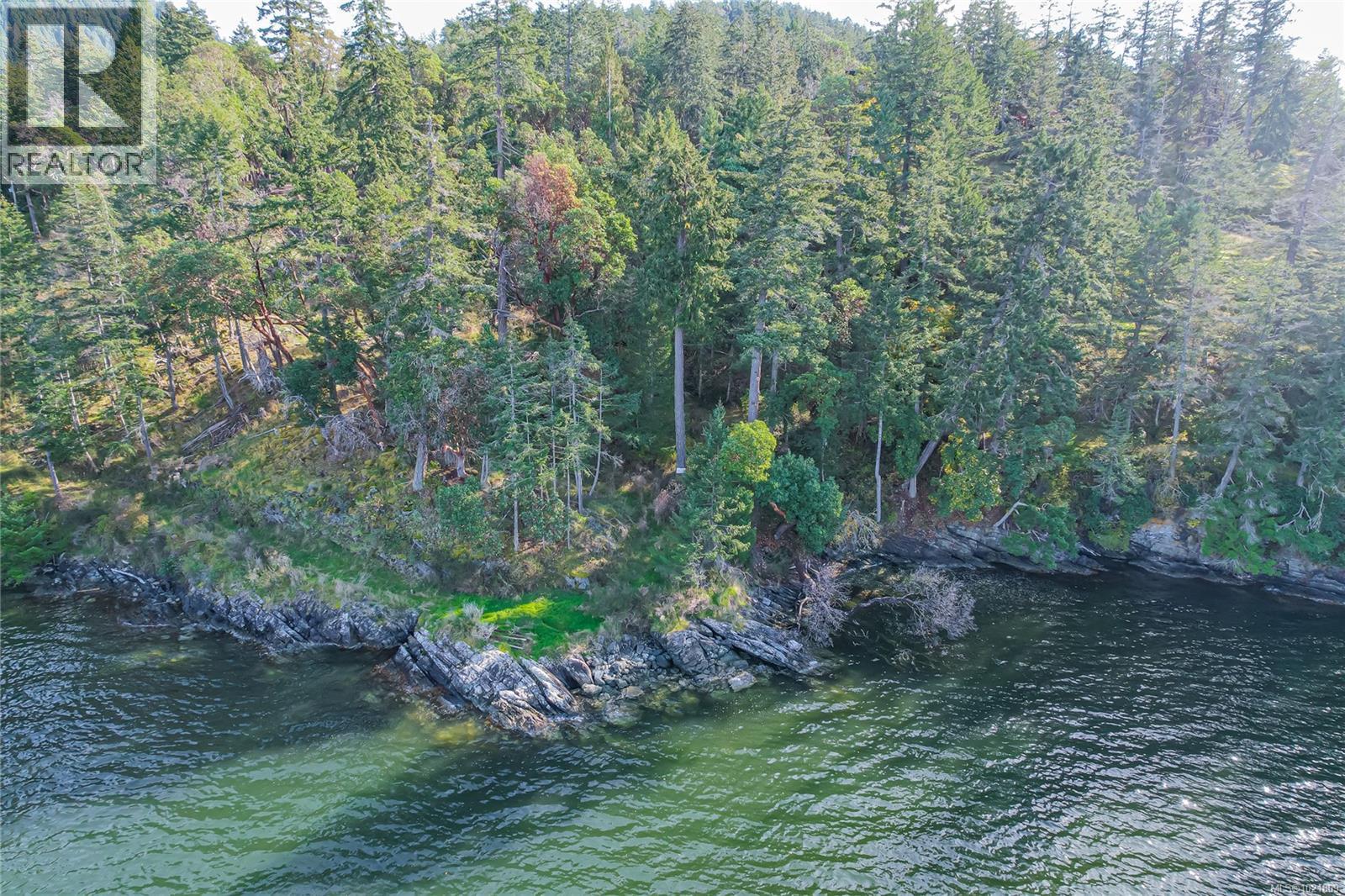  138 Narrows West Road, Salt Spring