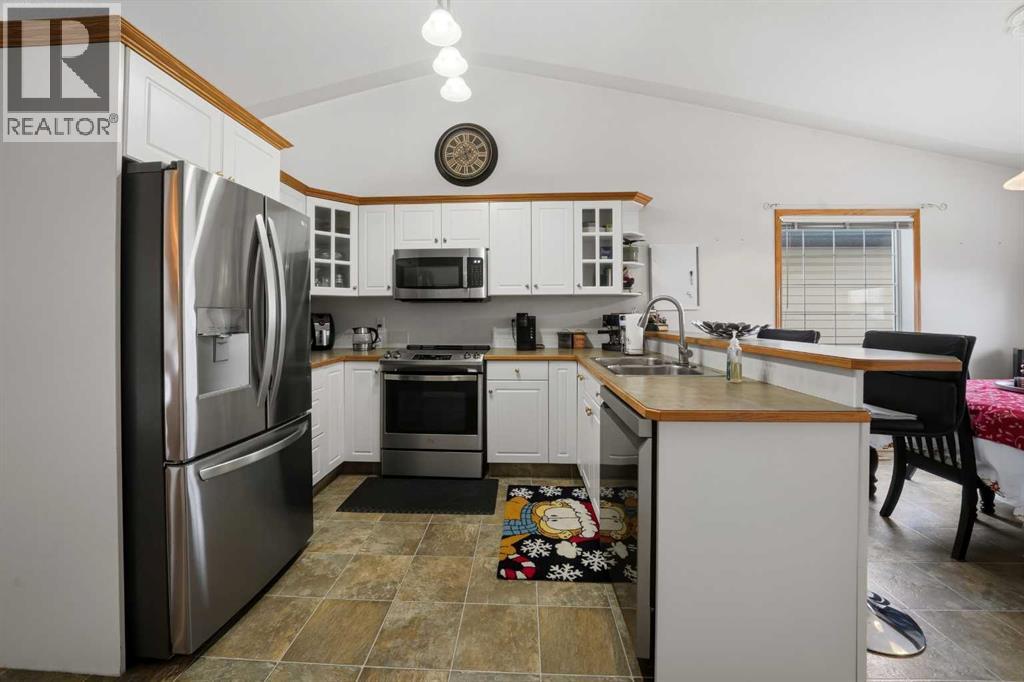 31 Lawford Avenue, Red Deer