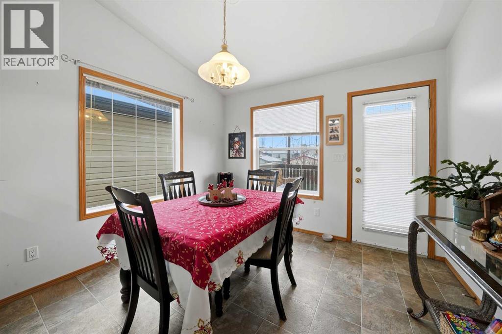 31 Lawford Avenue, Red Deer