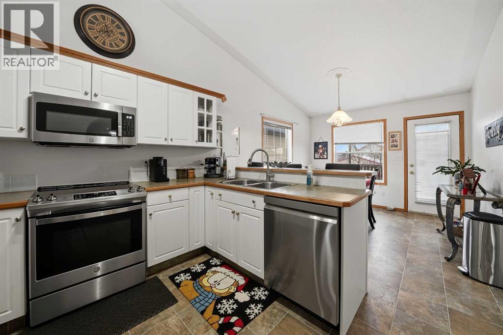 31 Lawford Avenue, Red Deer