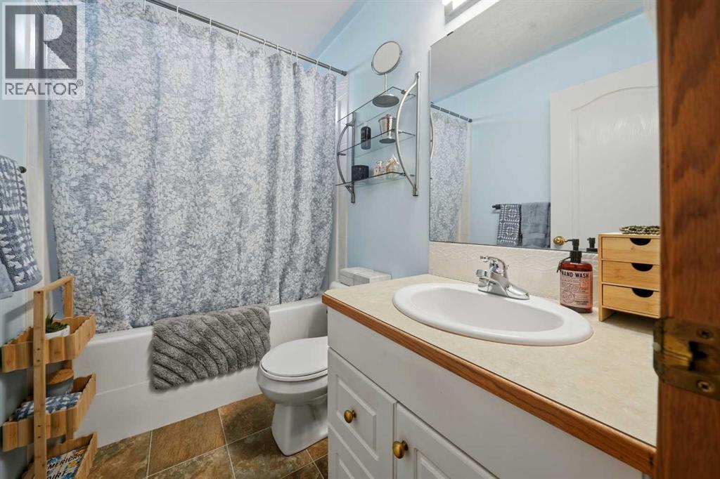 31 Lawford Avenue, Red Deer