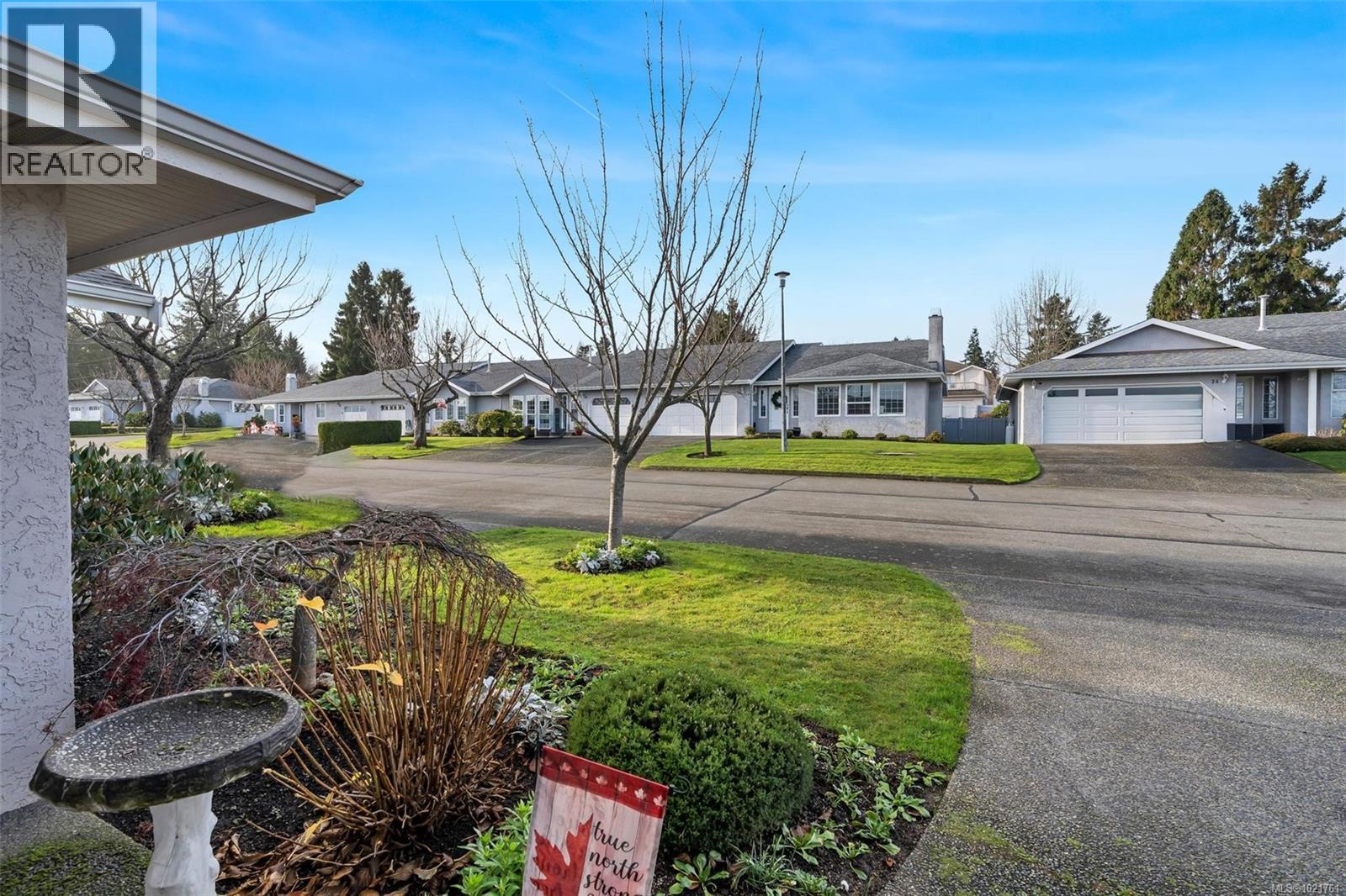 23 2560 Wilcox Terr, Central Saanich