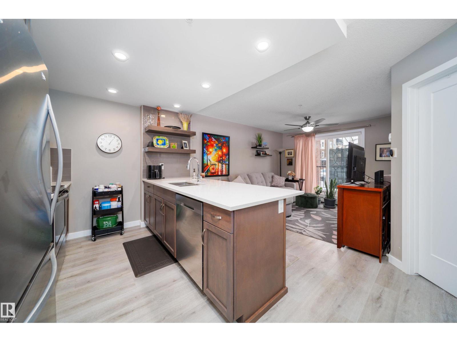 #125 5504 SCHONSEE DR NW, Edmonton