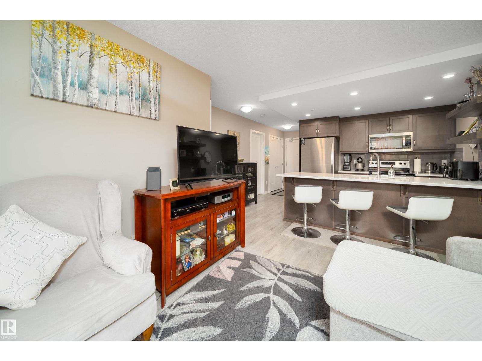 #125 5504 SCHONSEE DR NW, Edmonton