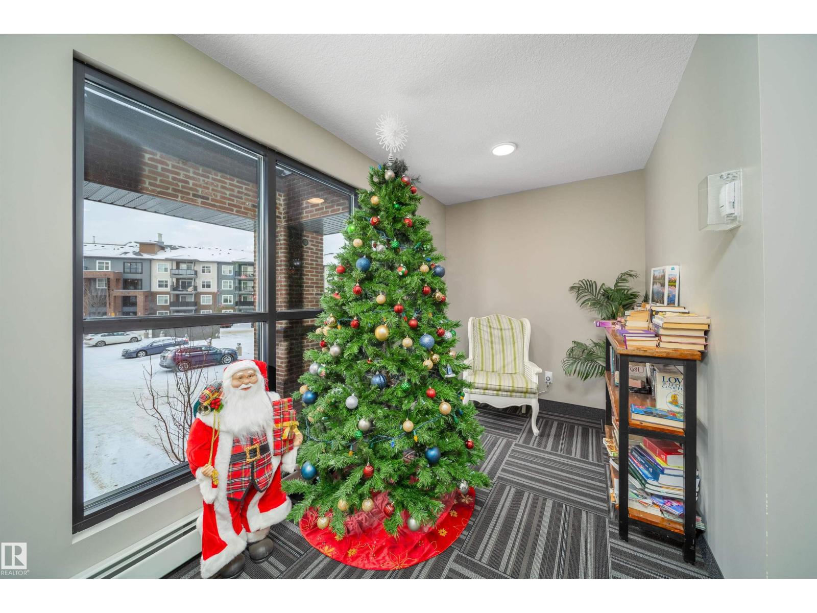 #125 5504 SCHONSEE DR NW, Edmonton