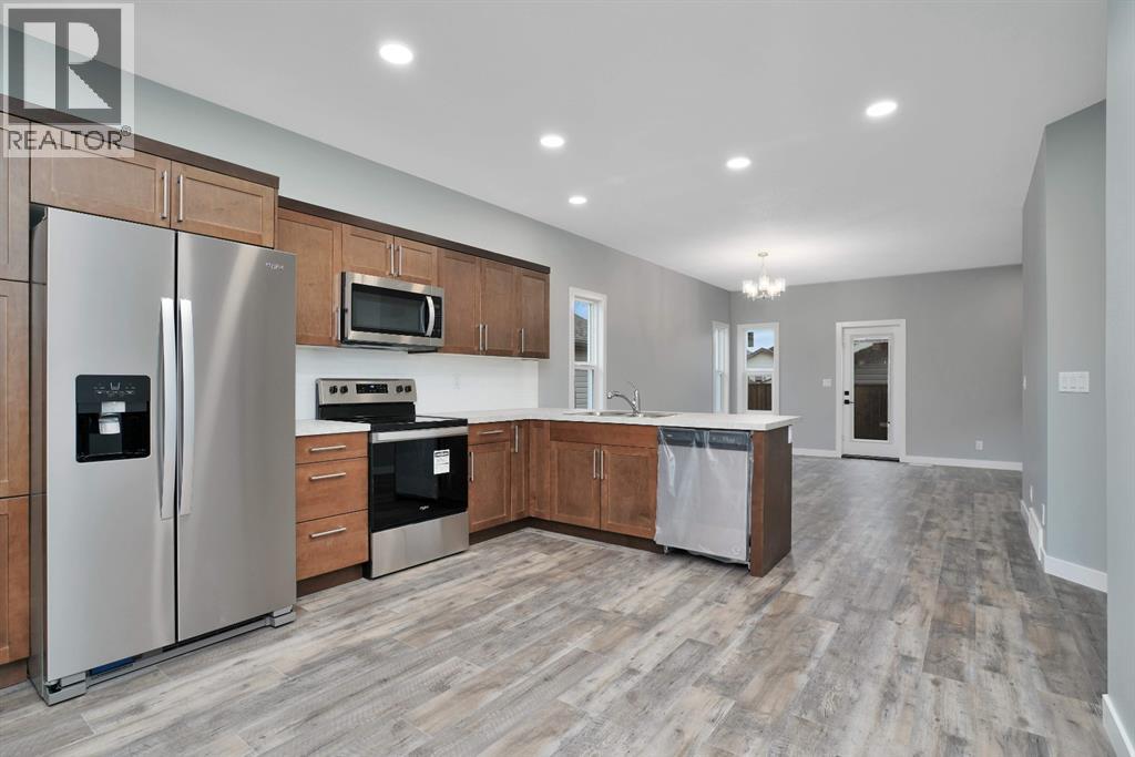 112 Hinshaw Drive, Sylvan Lake