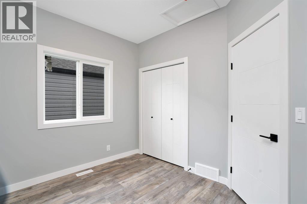 112 Hinshaw Drive, Sylvan Lake