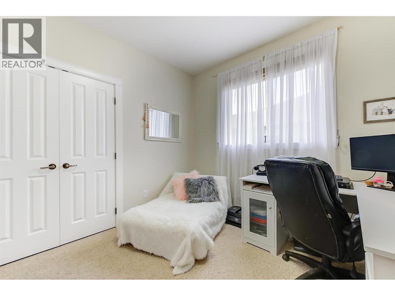  737 Kuipers Crescent, Kelowna