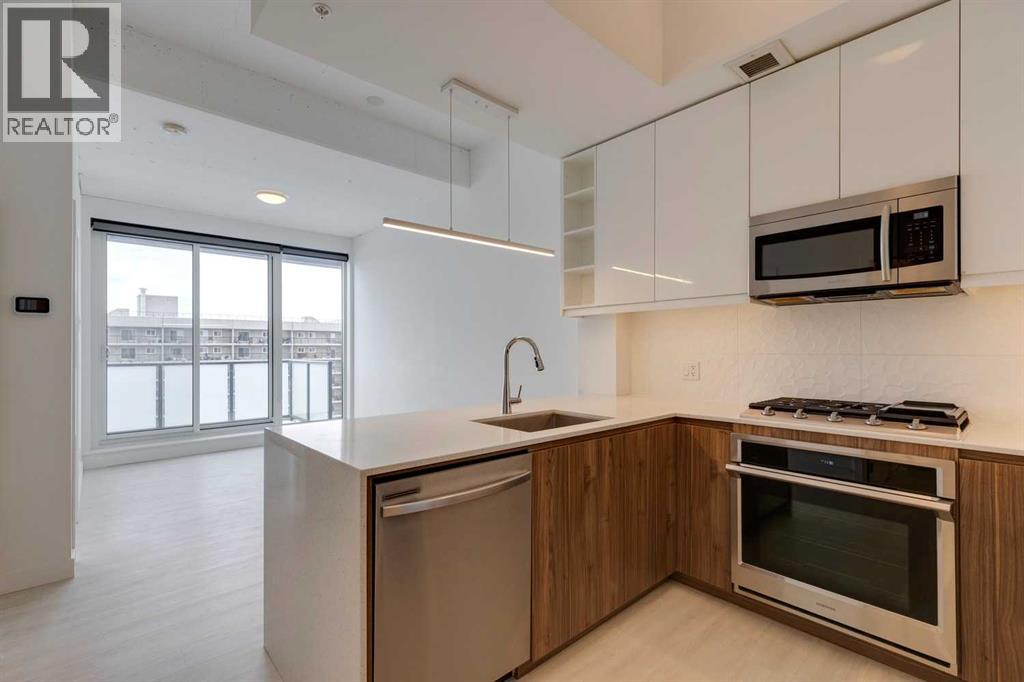 Single Family House for Sale in   A Street NW Sunnyside Calgary 