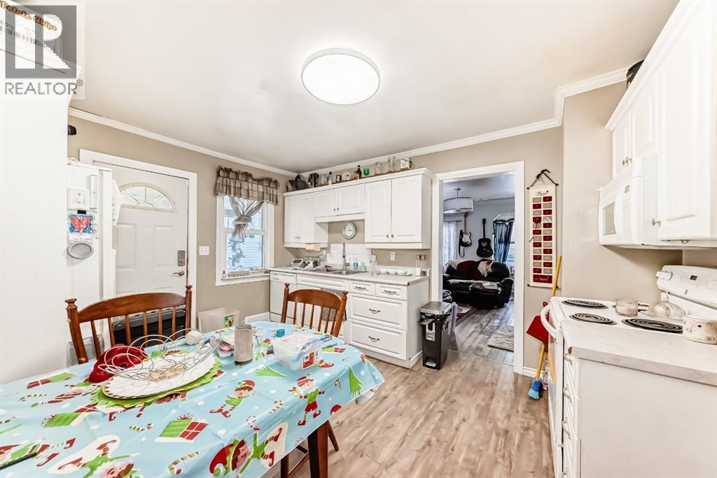 Single Family House Bungalow for Sale in   Street Bankview Drumheller 