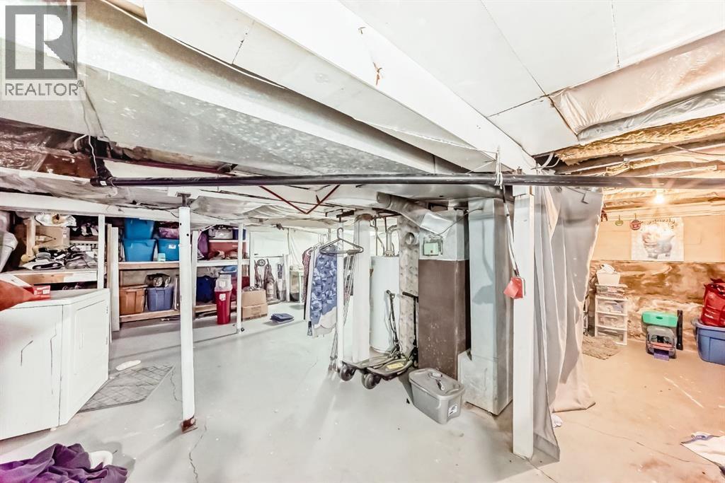 476 3 Street, Drumheller, Alberta