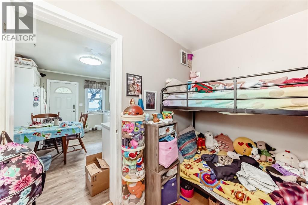 Single Family House Bungalow for Sale in   Street Bankview Drumheller 