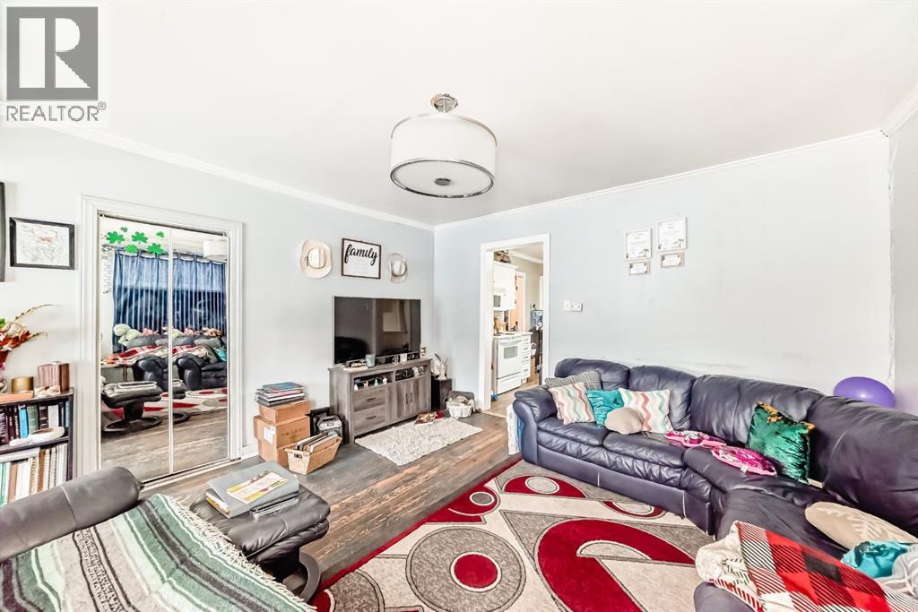 Single Family House Bungalow for Sale in   Street Bankview Drumheller 