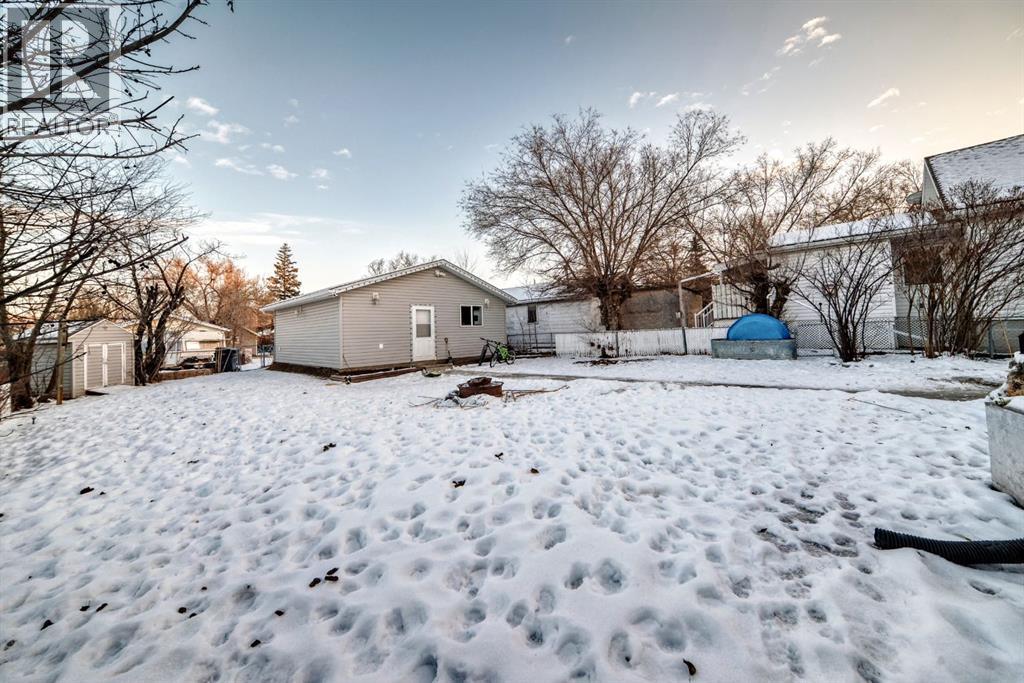 Single Family House Bungalow for Sale in   Street Bankview Drumheller 