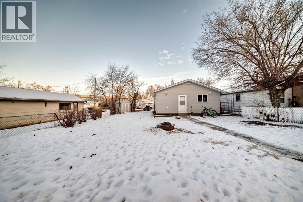 Single Family House Bungalow for Sale in   Street Bankview Drumheller 