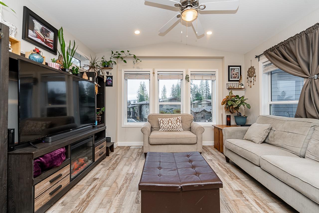 20 53480 BRIDAL FALLS ROAD, Bridal Falls, Rosedale