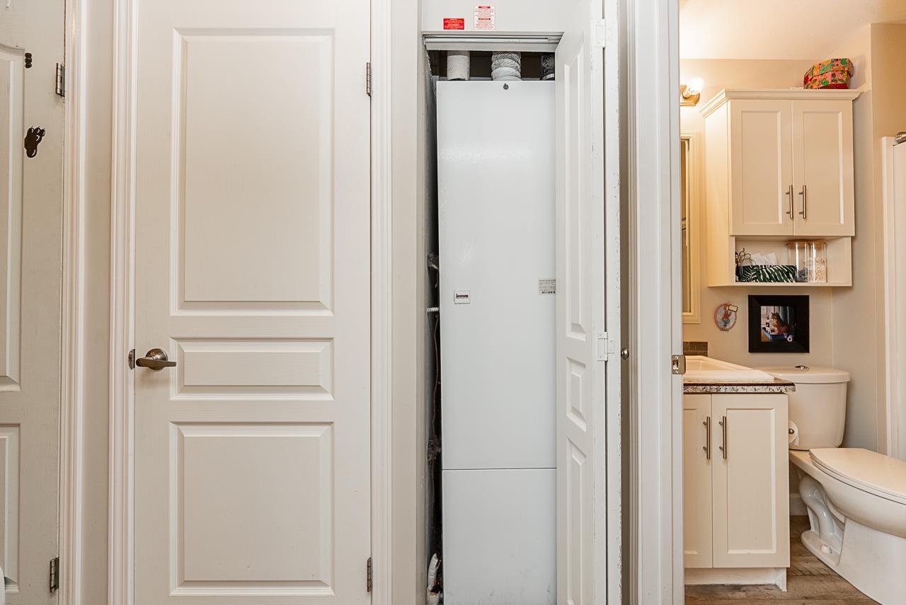 20 53480 BRIDAL FALLS ROAD, Bridal Falls, Rosedale