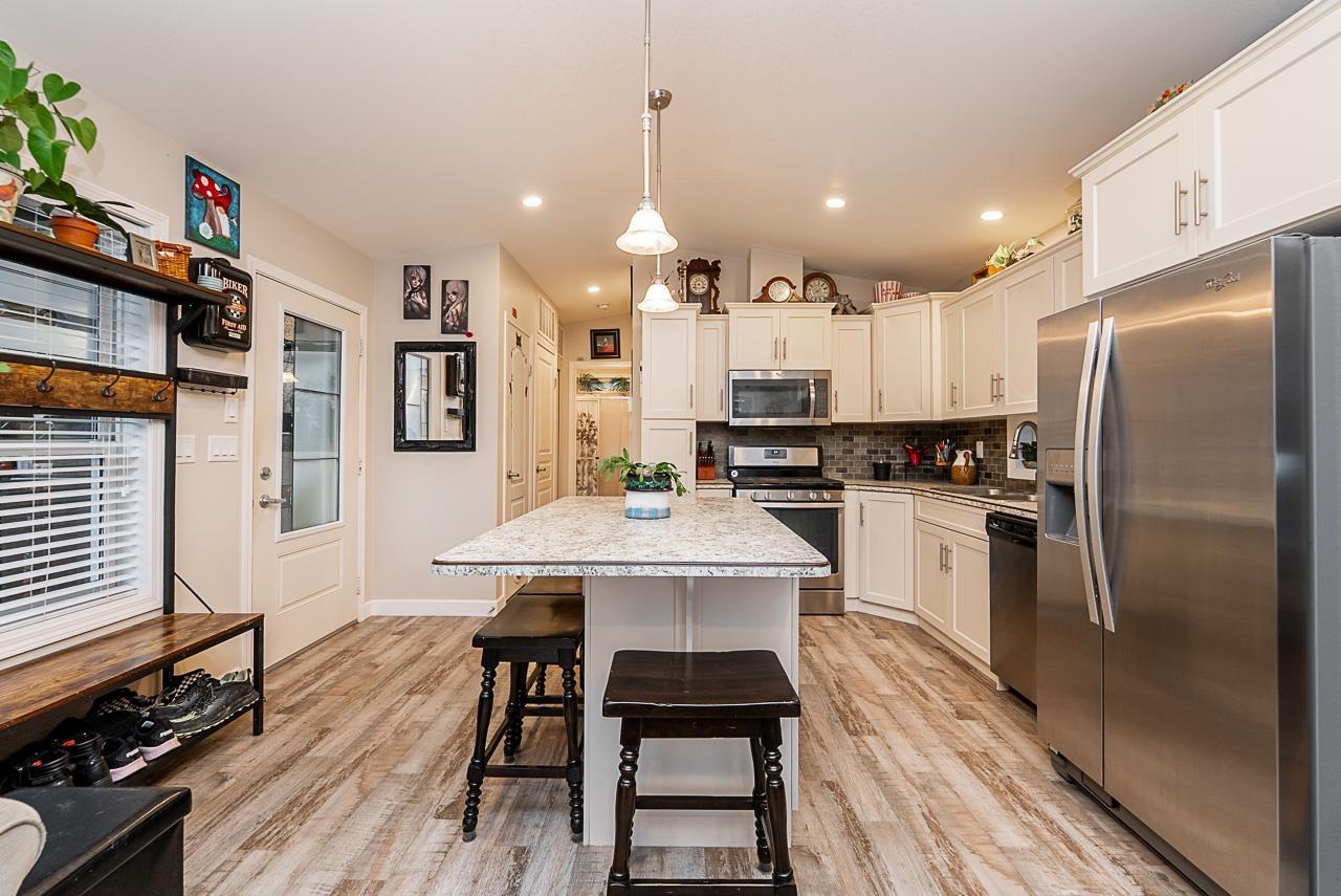 20 53480 BRIDAL FALLS ROAD, Bridal Falls, Rosedale