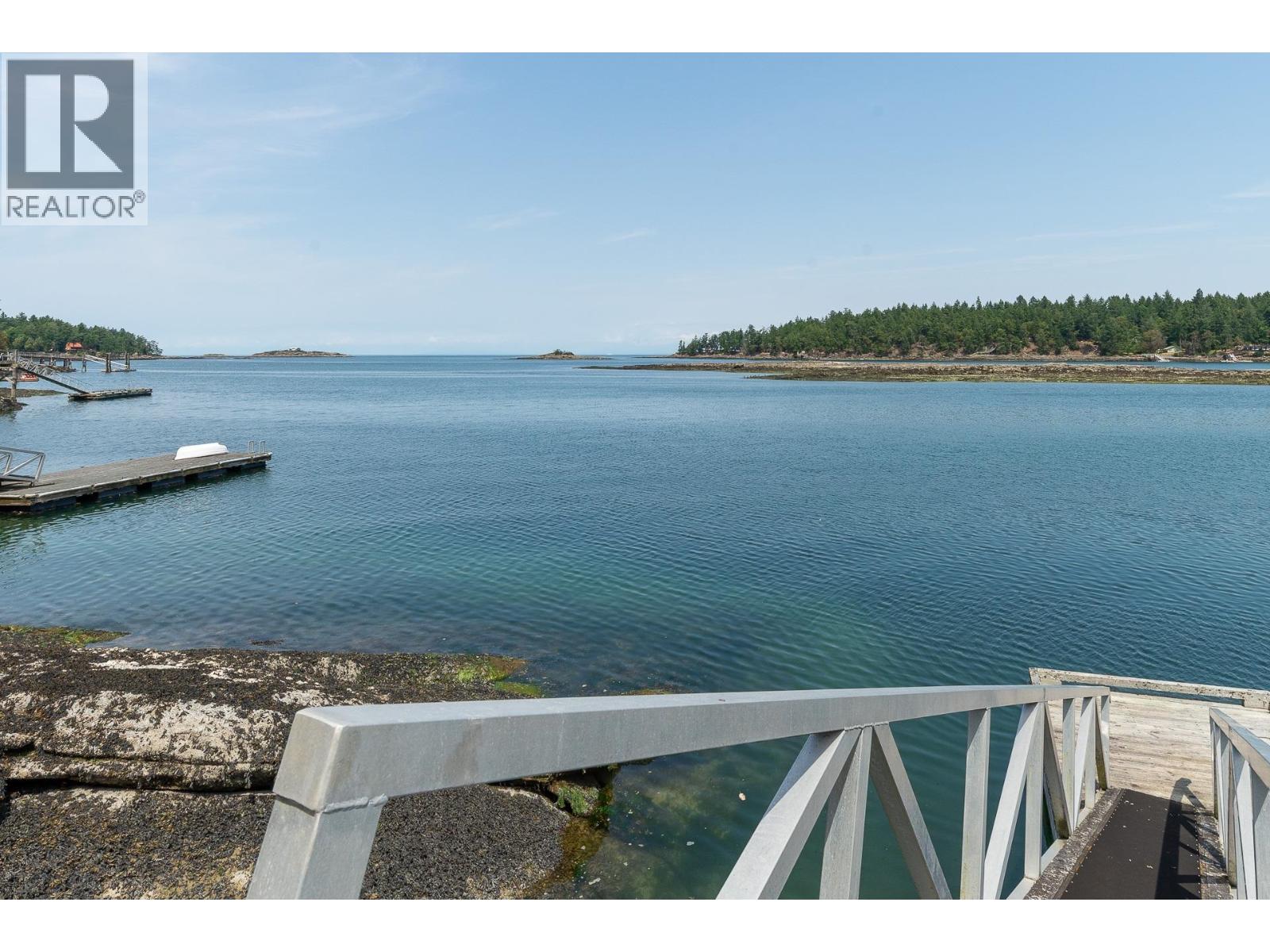 2 Bed, 2 Bath House for Sale in Galiano Island – 1361 STURDIES BAY ROAD, Galiano Island - Image 39