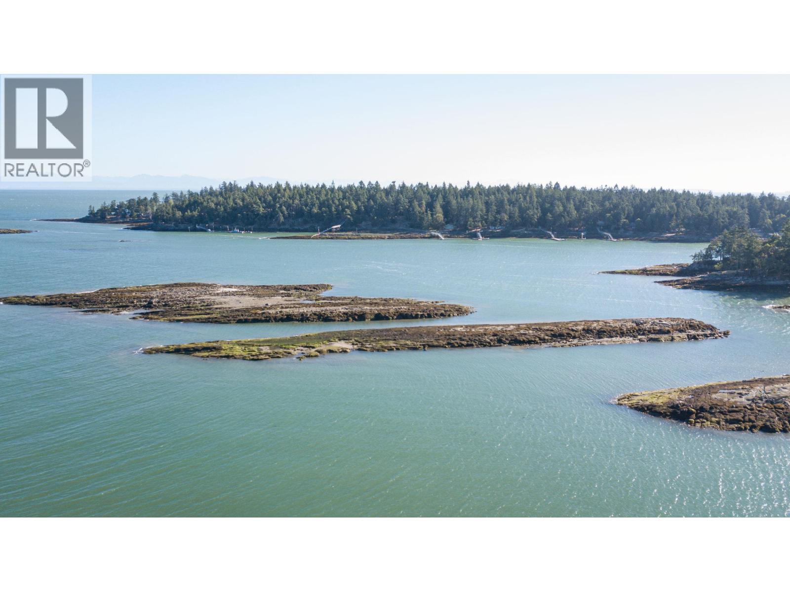 2 Bed, 2 Bath House for Sale in Galiano Island – 1361 STURDIES BAY ROAD, Galiano Island - Image 30